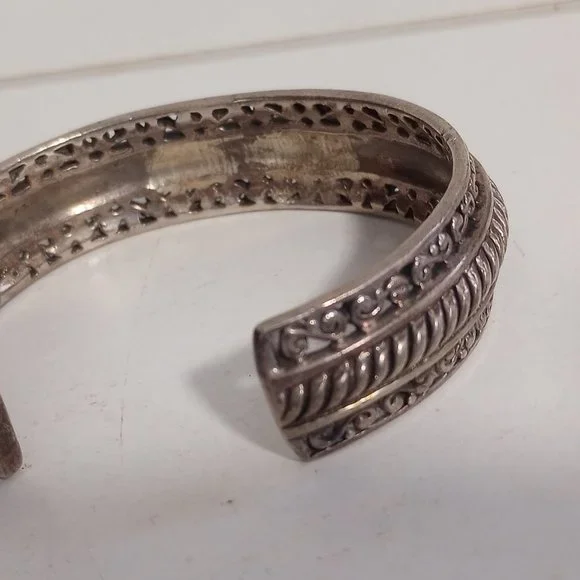 Vintage Boho Chic Ornate Silver Cuff Mexican bracelet - Picture 4 of 4